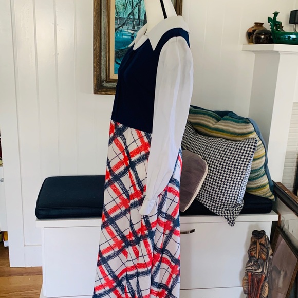 Vintage 1960’s Long Sleeved Red, White Dress - Picture 4 of 8